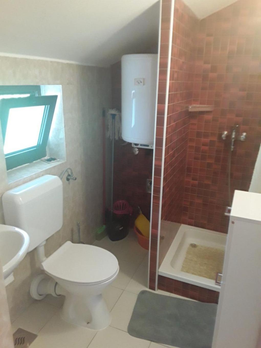 Apartments Frane-20M From Beach Barbat na Rabu Esterno foto