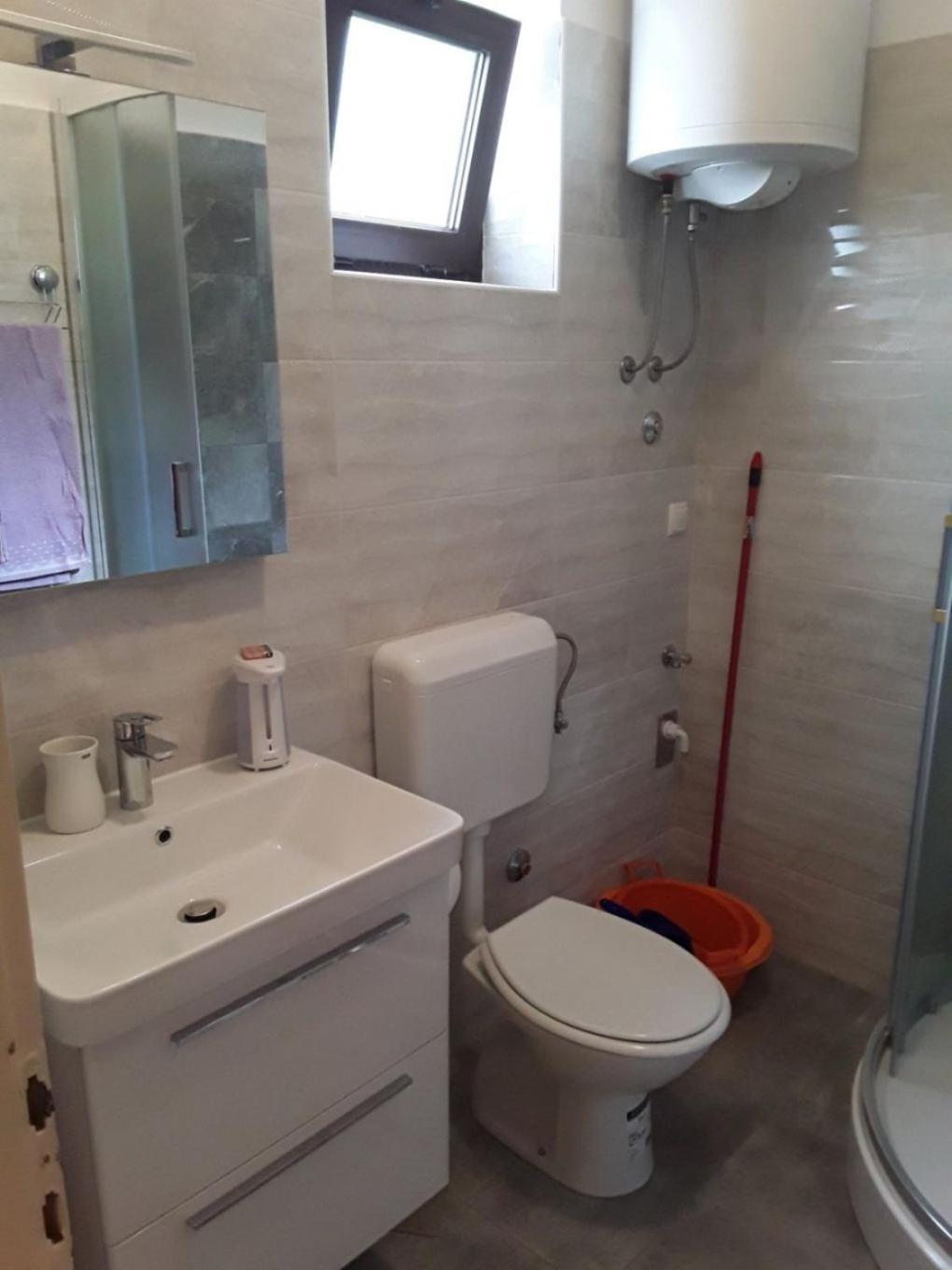 Apartments Frane-20M From Beach Barbat na Rabu Esterno foto