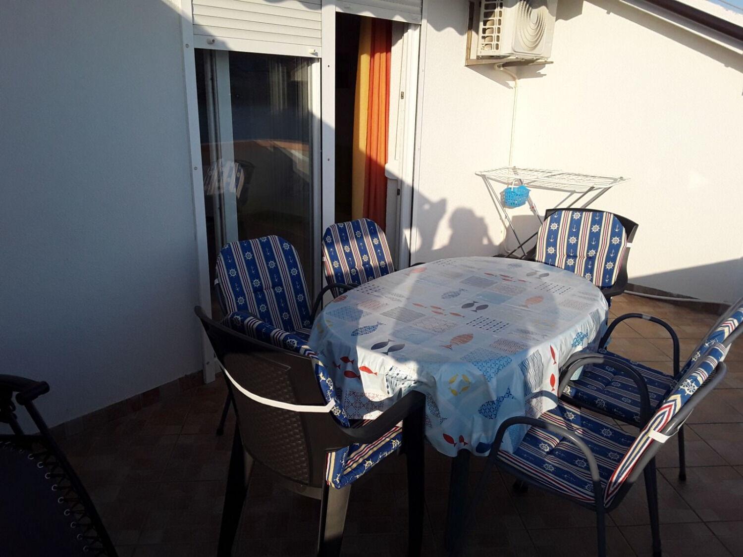 Apartments Frane-20M From Beach Barbat na Rabu Esterno foto